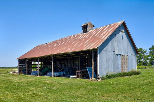 18511 B Avenue, Yale, IA 50277