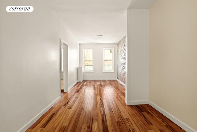 692 WASHINGTON Avenue, New York City, NY 11238