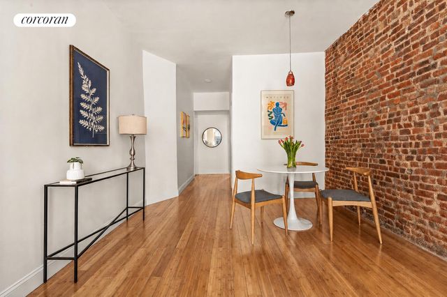 692 WASHINGTON Avenue, New York City, NY 11238