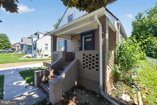 2722 CHESLEY AVE, Baltimore, MD 21234