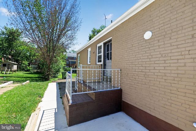 2722 CHESLEY AVE, Baltimore, MD 21234
