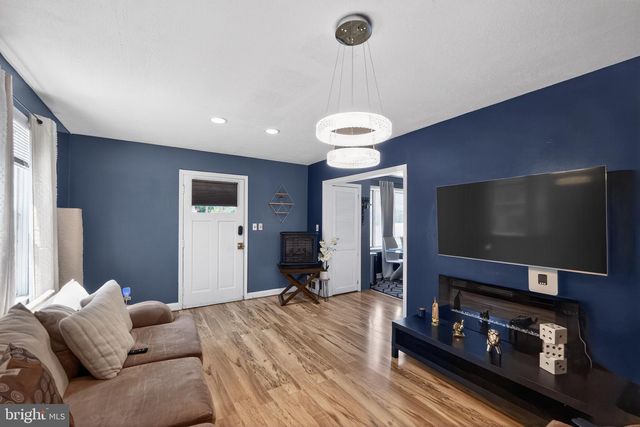 2722 CHESLEY AVE, Baltimore, MD 21234