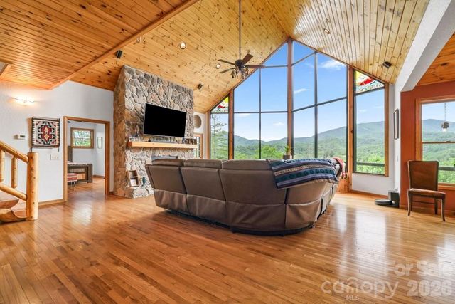 1188 Tobacco Branch Road, Almond, NC 28702