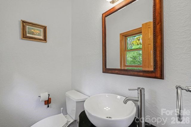 1188 Tobacco Branch Road, Almond, NC 28702