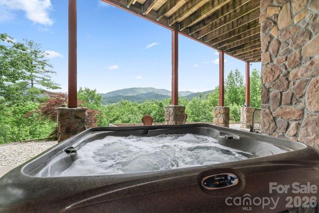 1188 Tobacco Branch Road, Almond, NC 28702
