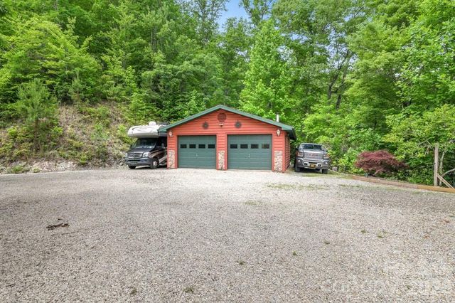 1188 Tobacco Branch Road, Almond, NC 28702