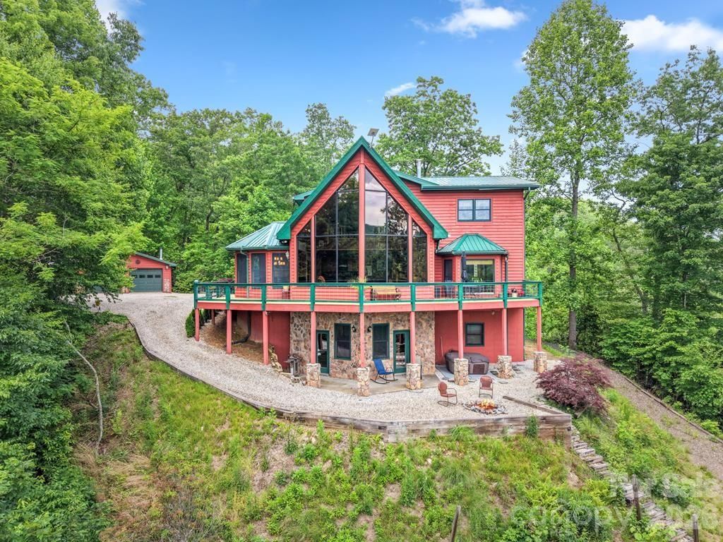 1188 Tobacco Branch Road, Almond, NC 28702