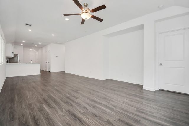 15826 Menlow Bend Drive, Humble, TX 77396