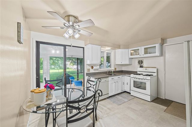 419 Harvest Drive, Greece, NY 14626