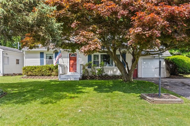 419 Harvest Drive, Greece, NY 14626