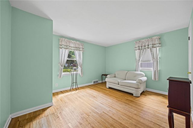 419 Harvest Drive, Greece, NY 14626