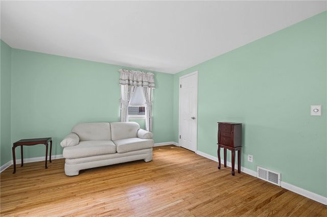 419 Harvest Drive, Greece, NY 14626