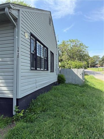 1920 E 84TH Terrace, Kansas City, MO 64132