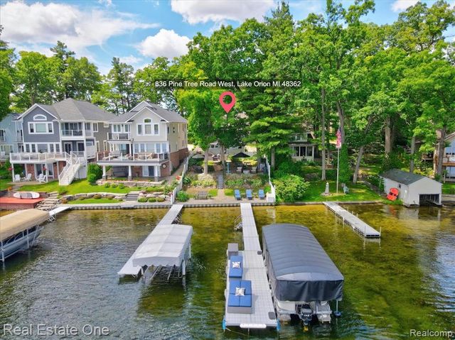 836 Pine Tree Road, Lake Orion, MI 48362