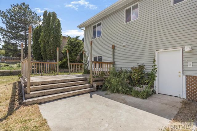 1066 Rocky Point Road, Pocatello, ID 83204
