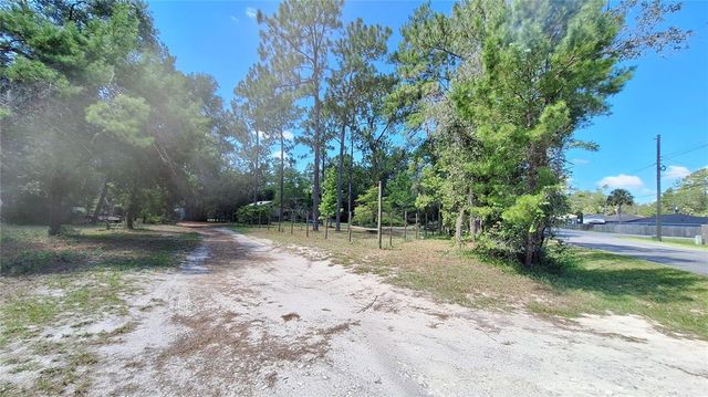 13160 NE 1ST STREET ROAD, Silver Springs, FL 34488