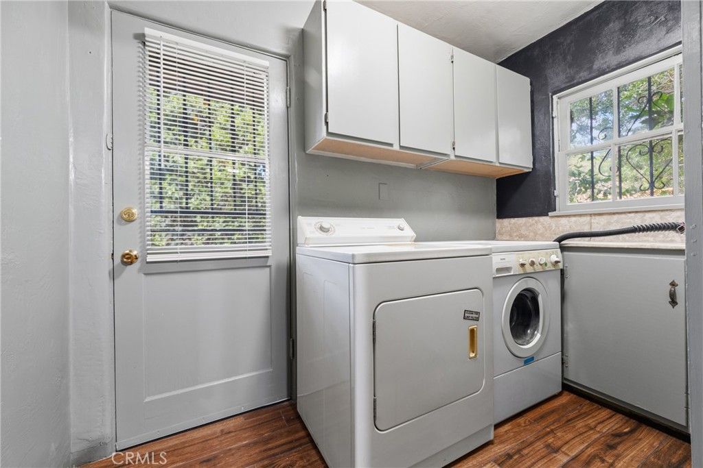 Image 15 of property listing at 733 W 24th Street, San Bernardino, CA 92405