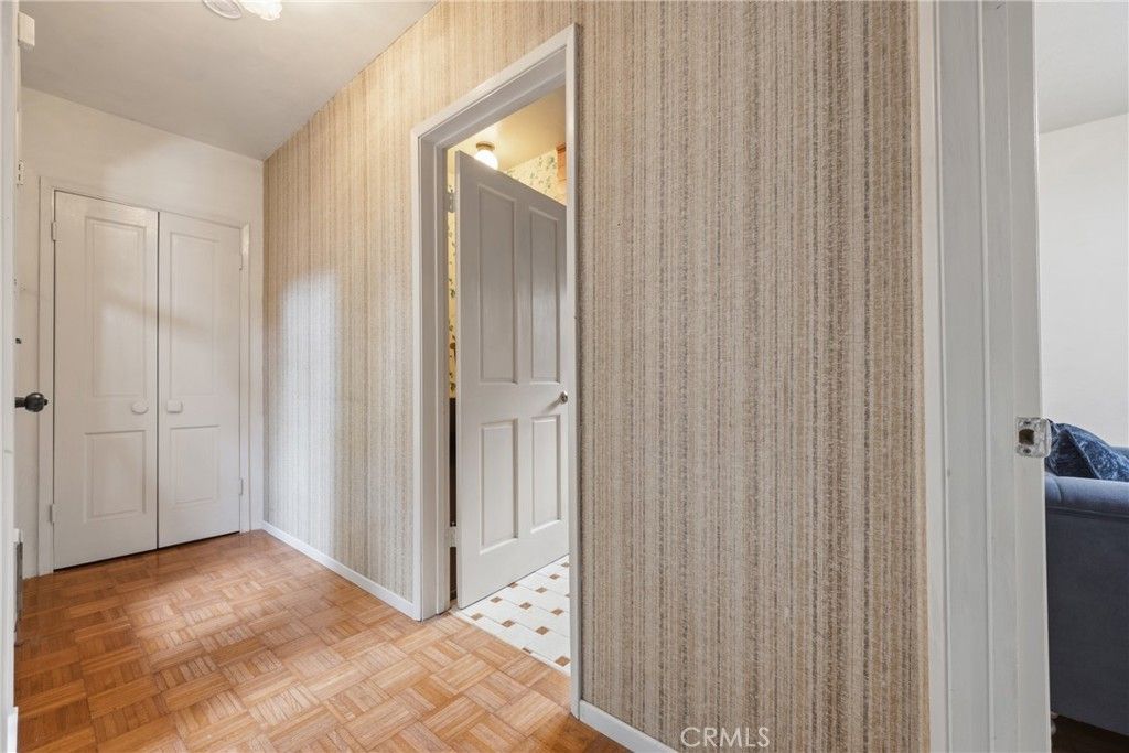 Image 20 of property listing at 733 W 24th Street, San Bernardino, CA 92405