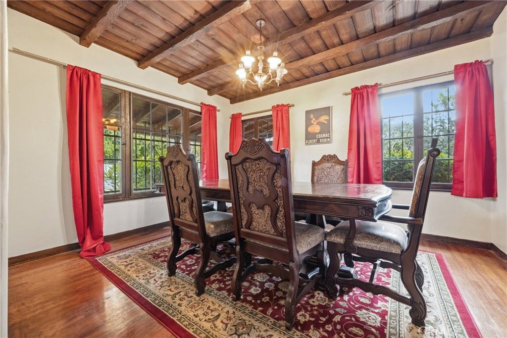 Image 9 of property listing at 733 W 24th Street, San Bernardino, CA 92405