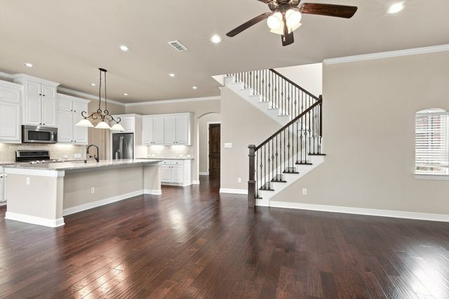 1819 Park Highland Way, Arlington, TX 76012