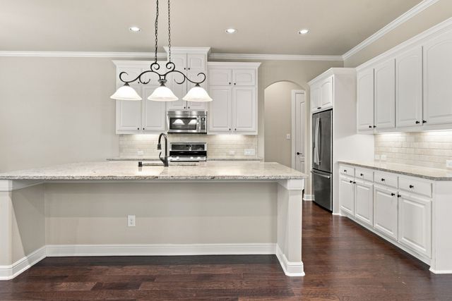 1819 Park Highland Way, Arlington, TX 76012