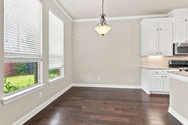 1819 Park Highland Way, Arlington, TX 76012