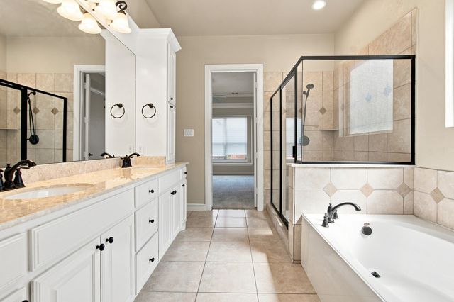 1819 Park Highland Way, Arlington, TX 76012
