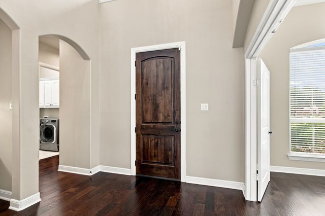 1819 Park Highland Way, Arlington, TX 76012