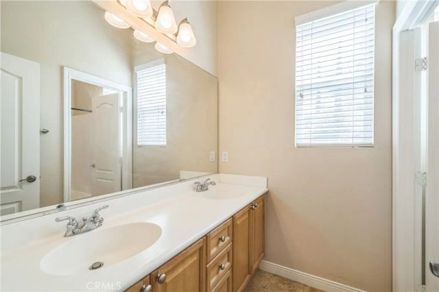 2 Villa Roma, Lake Elsinore, CA 92532