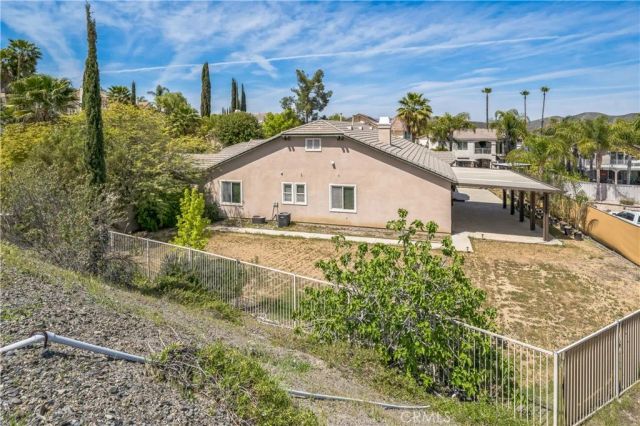 2 Villa Roma, Lake Elsinore, CA 92532