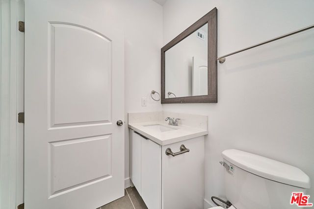 603 W 41st Place, Los Angeles, CA 90037