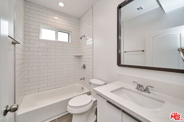 603 W 41st Place, Los Angeles, CA 90037