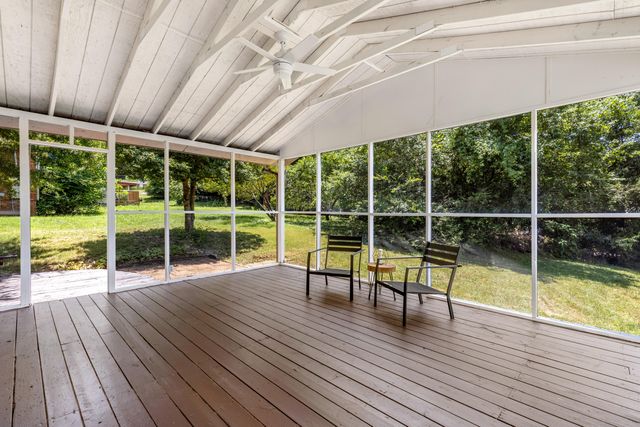 9612 Brewer Drive, Ooltewah, TN 37363