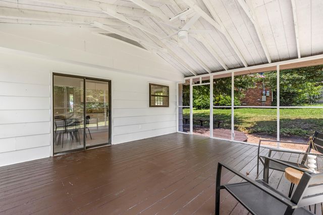 9612 Brewer Drive, Ooltewah, TN 37363