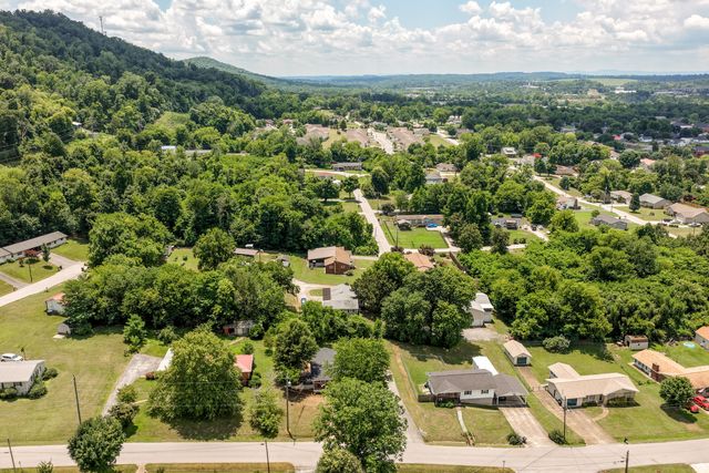 9612 Brewer Drive, Ooltewah, TN 37363
