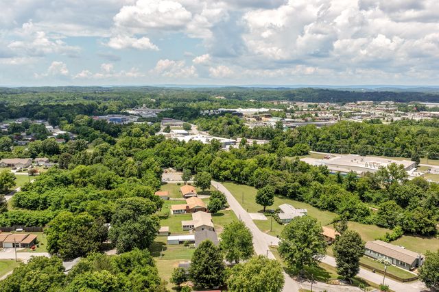 9612 Brewer Drive, Ooltewah, TN 37363