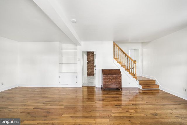 1352 MAIN ST, Northampton, PA 18067