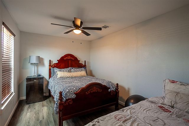 1938 Moms Road, Port Bolivar, TX 77650