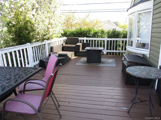 100 Kopf Road, Bellmore, NY 11710