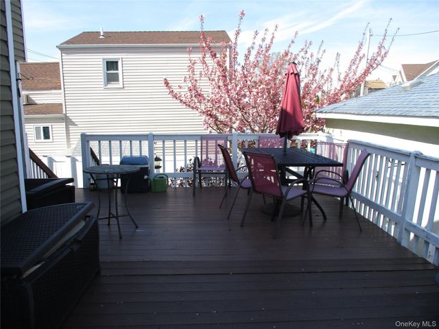 100 Kopf Road, Bellmore, NY 11710