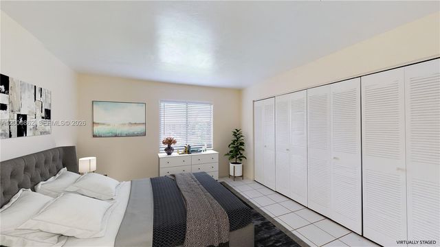 11207 SW 88th St 217A, Miami, FL 33176