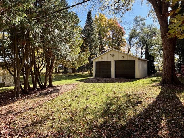 33 Leo Drive, Swanton, VT 05488