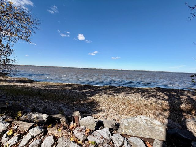 33 Leo Drive, Swanton, VT 05488