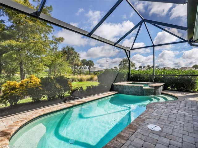 6805 Bequia WAY, Naples, FL 34113
