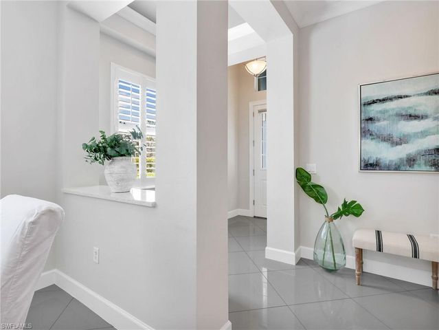 6805 Bequia WAY, Naples, FL 34113