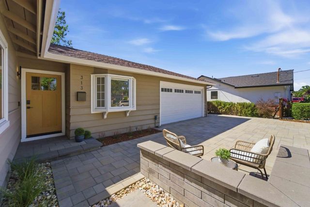 313 N Milton Avenue, Campbell, CA 95008