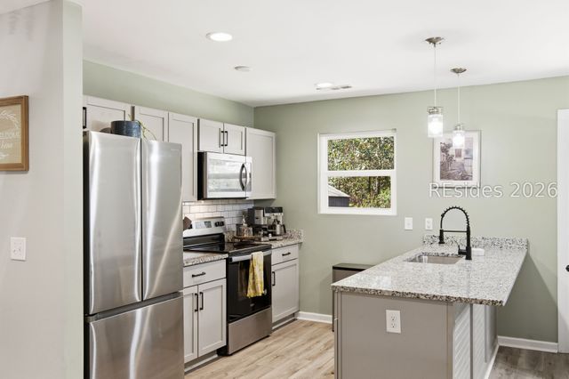 53 S Logan St, Ridgeland, SC 29936