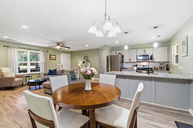 53 S Logan St, Ridgeland, SC 29936