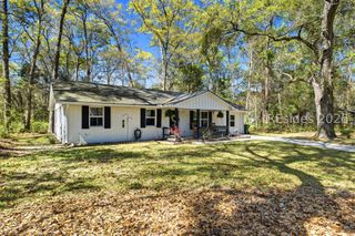 53 S Logan St, Ridgeland, SC 29936