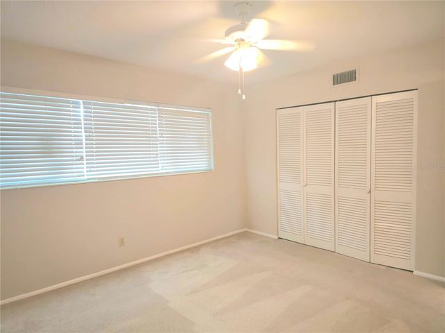 2070 WORLD PARKWAY BOULEVARD 22, Clearwater, FL 33763